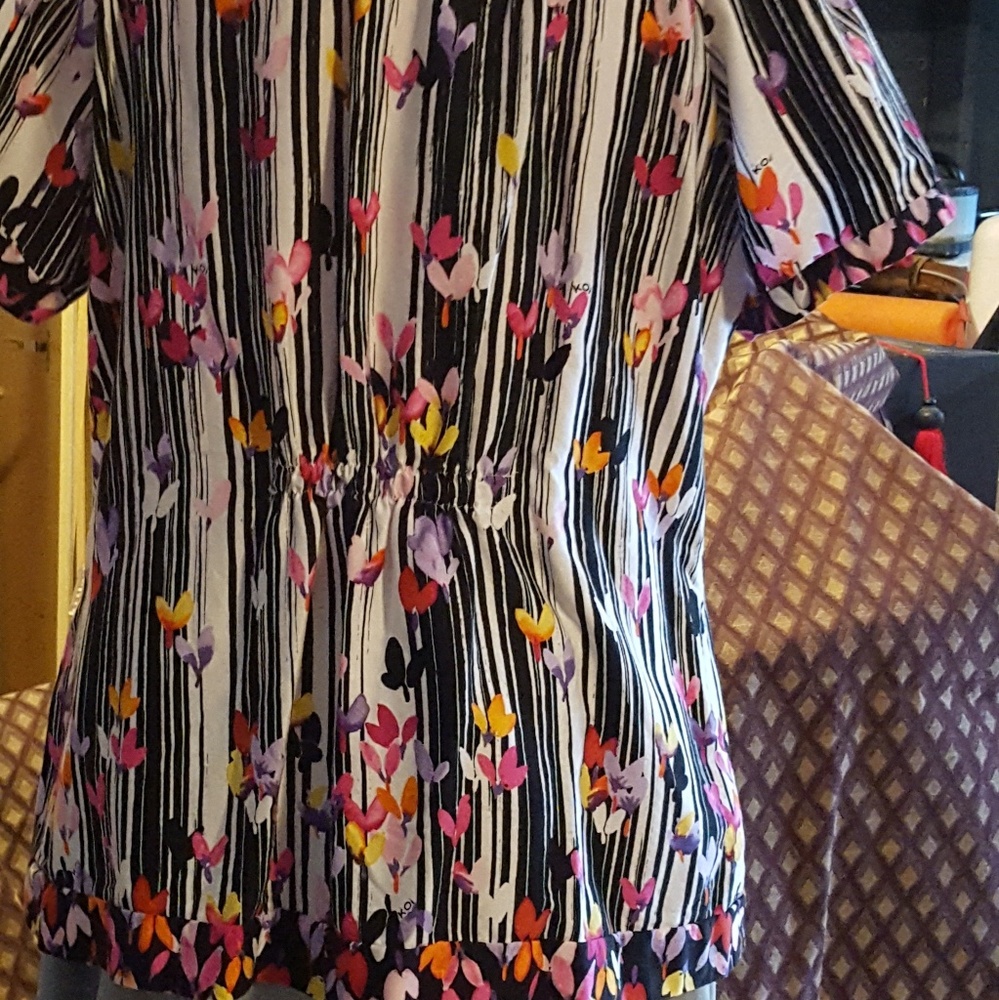 Uniform Top - Picture 2 of 2